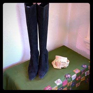 Stuart Weitzman Microsuede Black Boots Sz 8